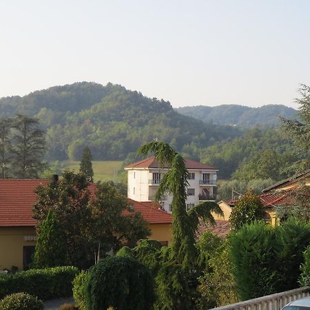Casa Giordano Bed & Breakfast Mombello Monferrato Exterior photo